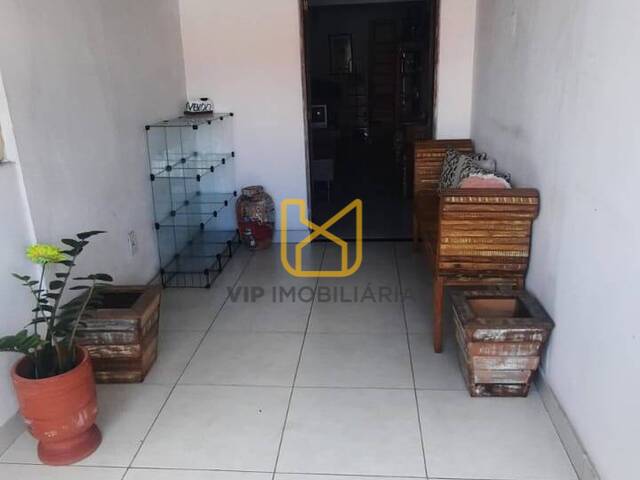 #3592 - Casa para Venda em Feira de Santana - BA