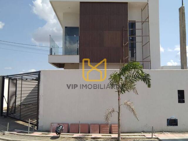 #3596 - Casa para Venda em Feira de Santana - BA - 1