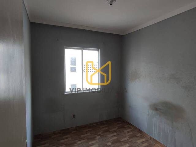 Apartamentos para Venda em Feira de Santana - 5