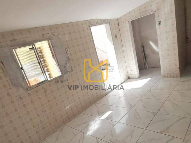 Casa para Venda em Feira de Santana - 4