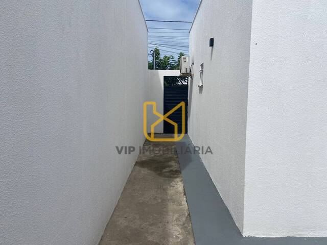 Casa para Venda em Feira de Santana - 5