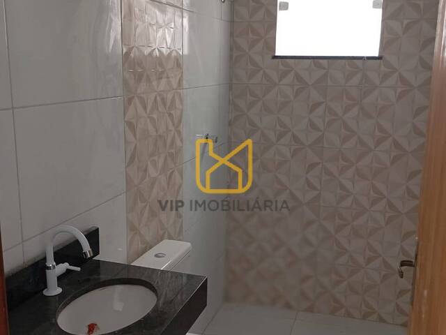 #3648 - Casa para Venda em Feira de Santana - BA