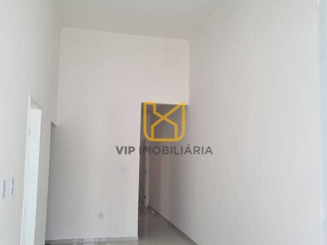 Casa para Venda em Feira de Santana - 5