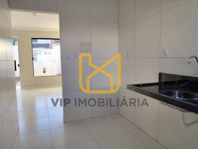 #3711 - Casa para Venda em Feira de Santana - BA