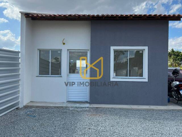 #3727 - Casa para Venda em Feira de Santana - BA - 1