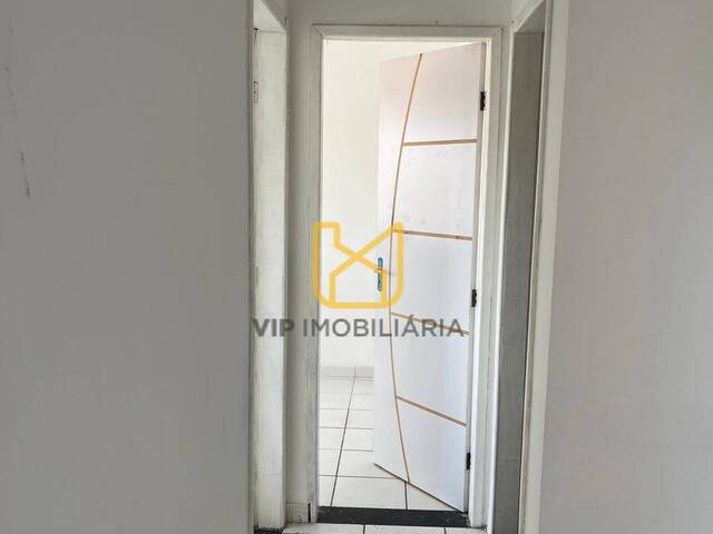 #3738 - Apartamentos para Venda em Feira de Santana - BA - 2