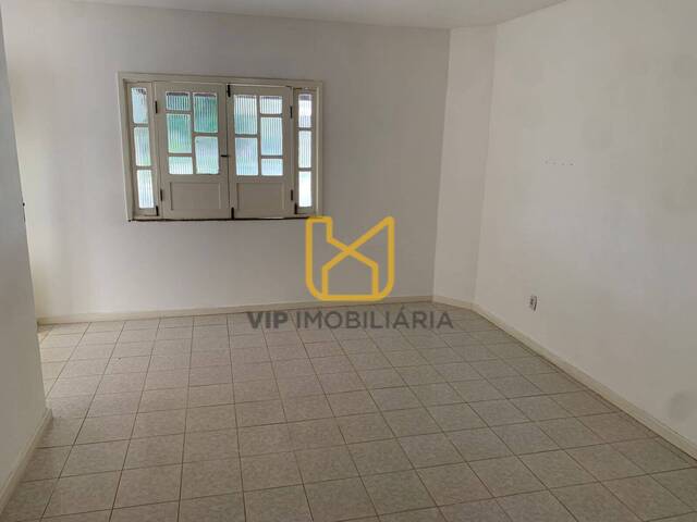 #3752 - Casa para Venda em Feira de Santana - BA - 2