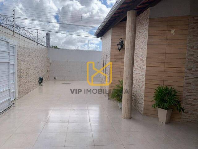 #3771 - Casa para Venda em Feira de Santana - BA