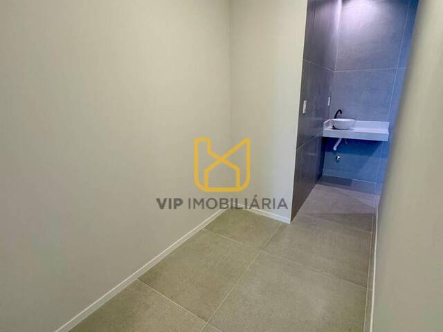 Casa para Venda em Feira de Santana - 5