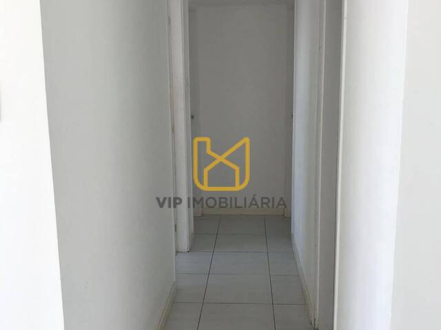 #3801 - Apartamentos para Venda em Feira de Santana - BA - 2