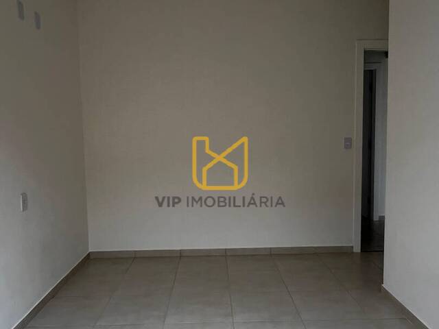 Casa para Venda em Feira de Santana - 5