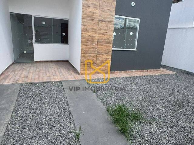 #3812 - Casa para Venda em Feira de Santana - BA - 2
