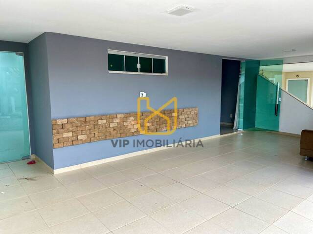 Venda em Av. Artêmia Pires Freitas - Feira de Santana