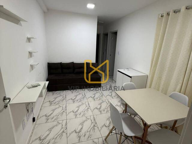 Apartamentos para Venda em Feira de Santana - 4