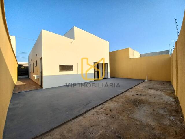 Casa para Venda em Feira de Santana - 4