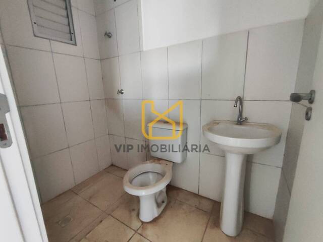 #3842 - Apartamentos para Venda em Feira de Santana - BA - 2