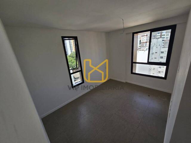 Apartamentos para Venda em Salvador - 2