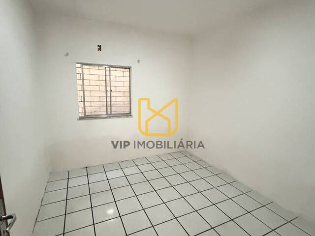 #3876 - Casa para Venda em Feira de Santana - BA - 2