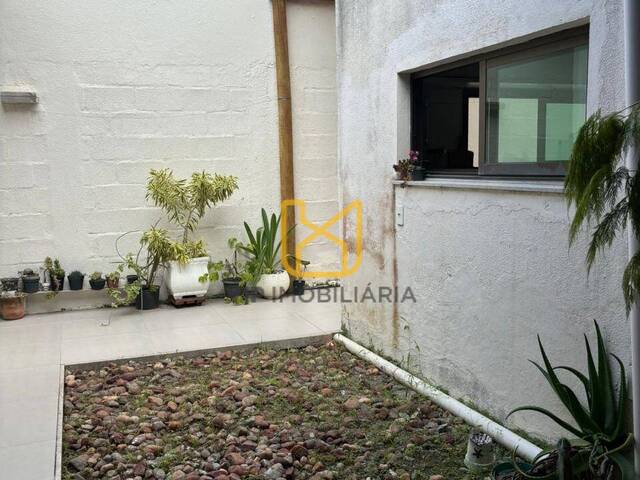 #3884 - Casa para Locação em Feira de Santana - BA