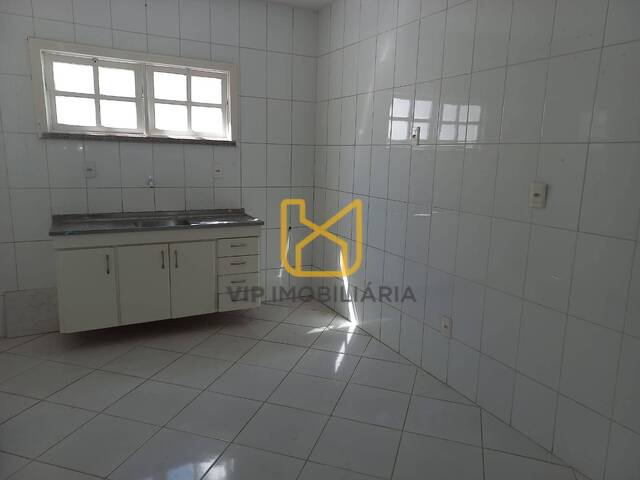 Casa para Venda em Feira de Santana - 3