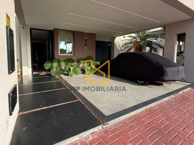 #3889 - Casa para Venda em Feira de Santana - BA