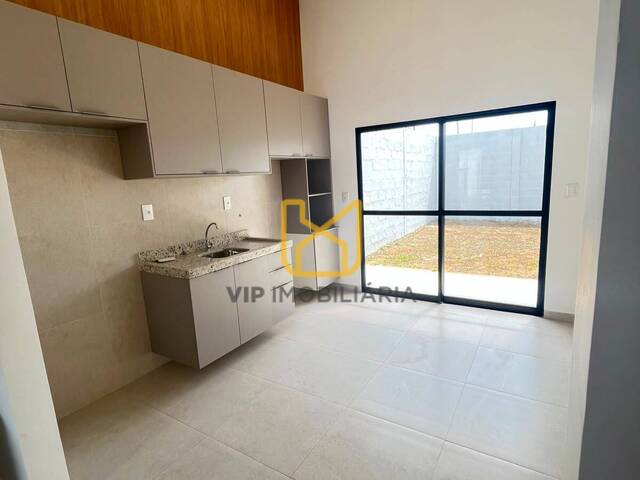 Casa para Venda em Feira de Santana - 5