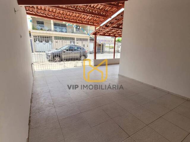 #3909 - Casa para Venda em Feira de Santana - BA - 2