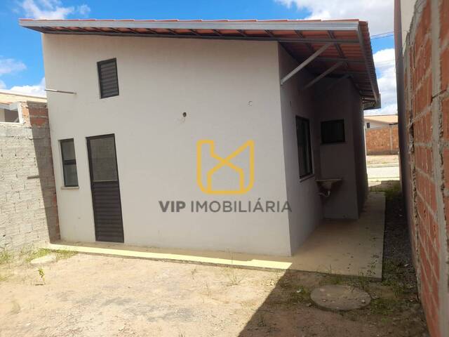 #3915 - Casa para Venda em Feira de Santana - BA - 3