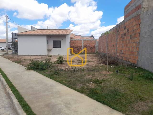 #3916 - Casa para Venda em Feira de Santana - BA - 3