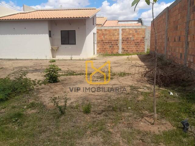 #3916 - Casa para Venda em Feira de Santana - BA - 2