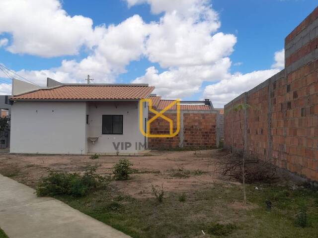 Casa para Venda em Feira de Santana - 4