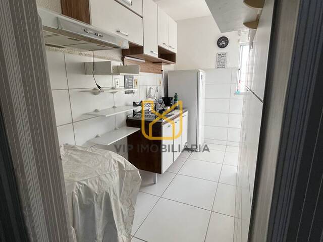 #3917 - Apartamentos para Venda em Feira de Santana - BA - 2